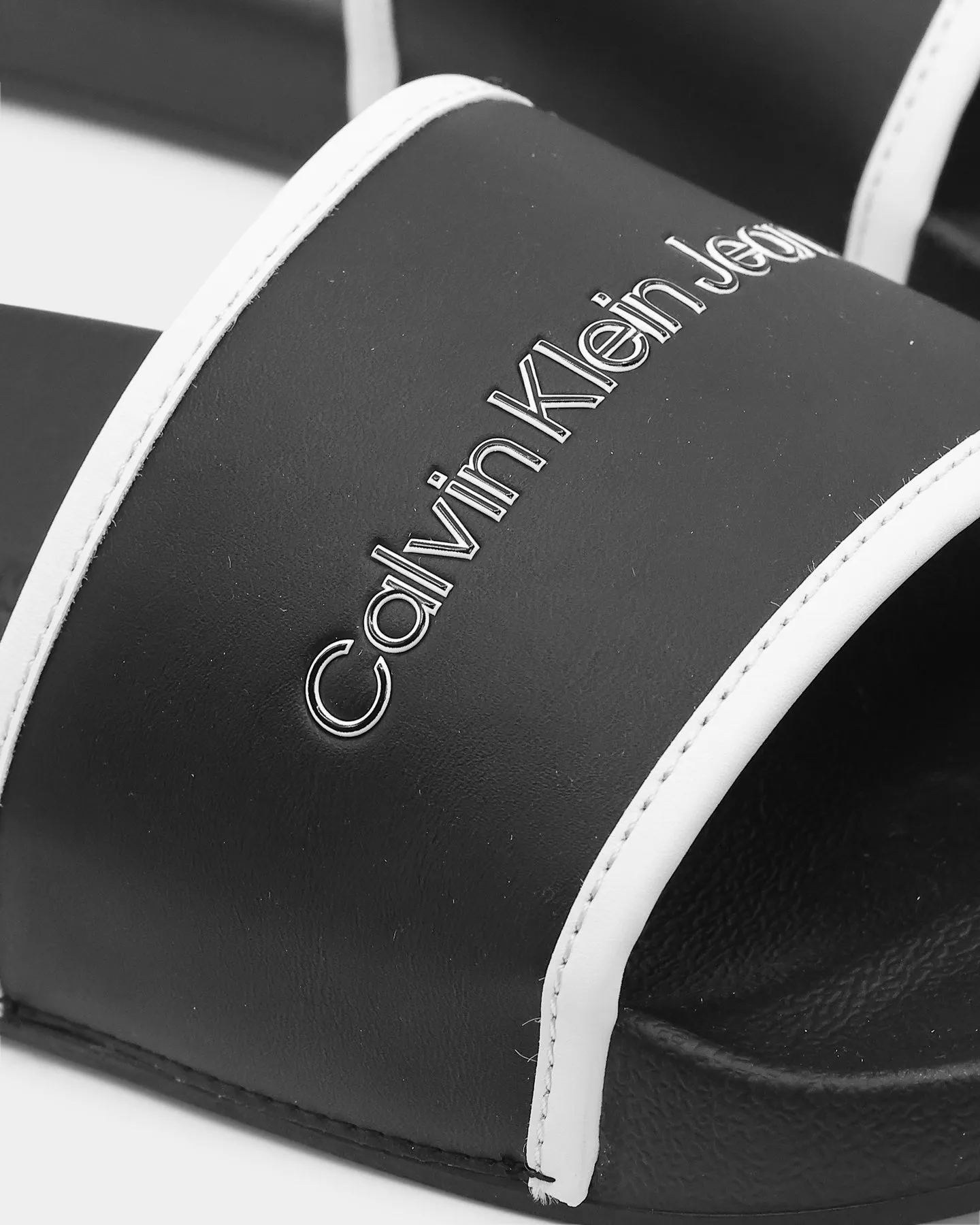 Calvin Klein Women's Institutional Logo Slide Black