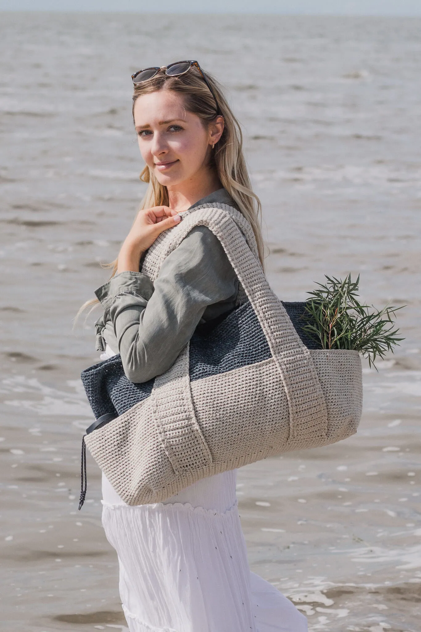 Crochet Kit - Twin Lakes Beach Tote