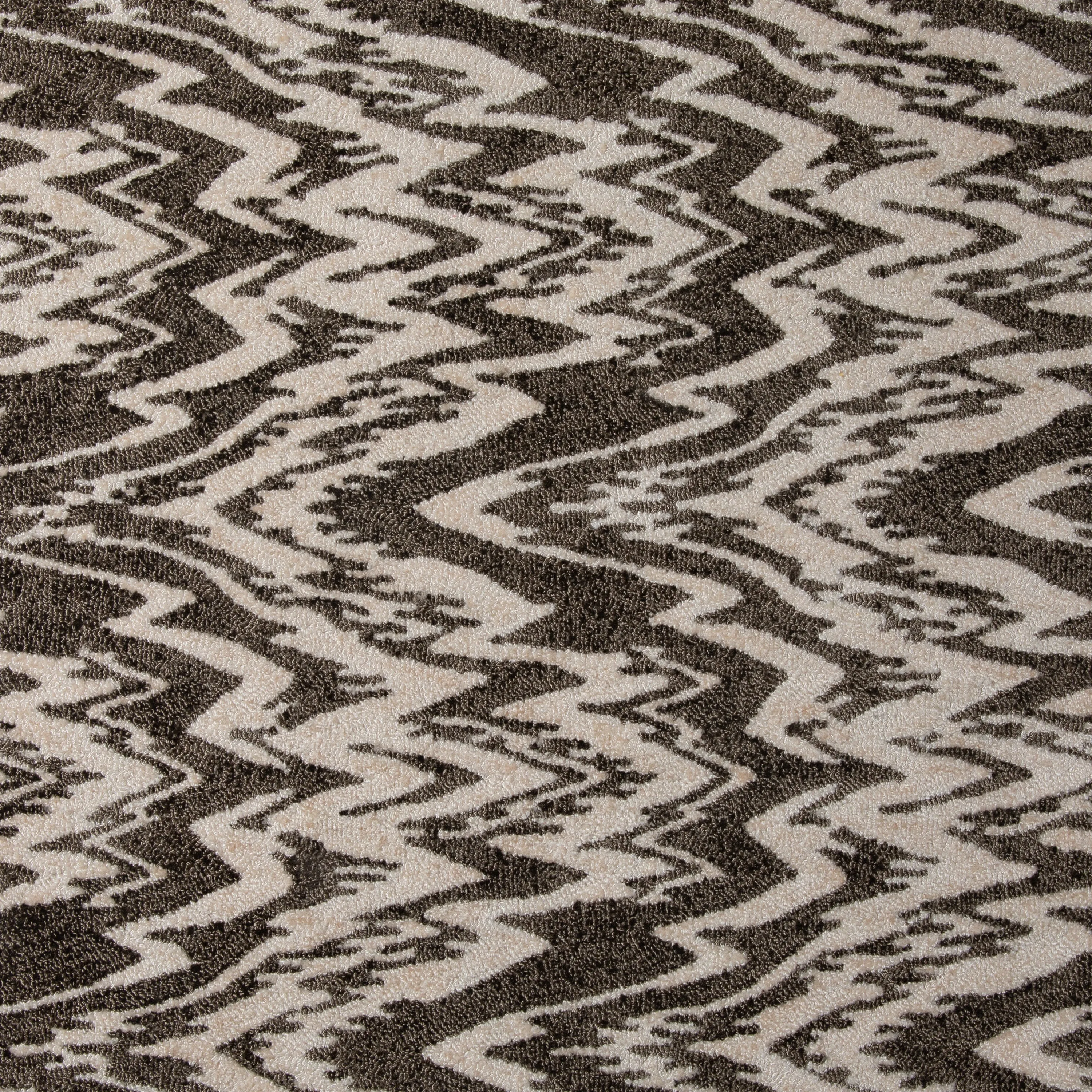 Everest Hand Tufted Sample
