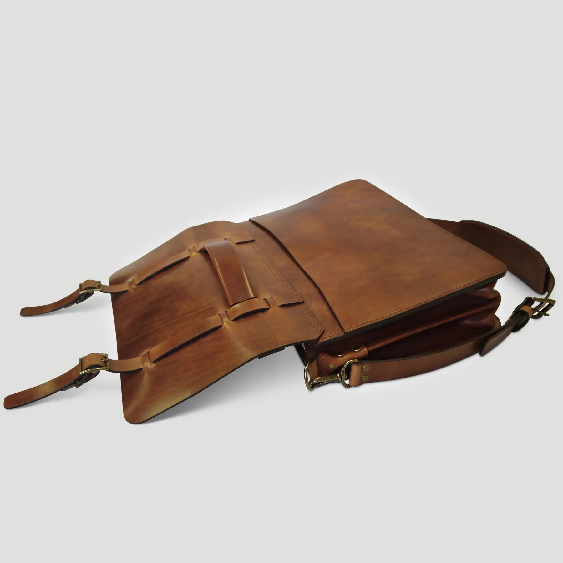 The Vintage - Medium Brown 15"