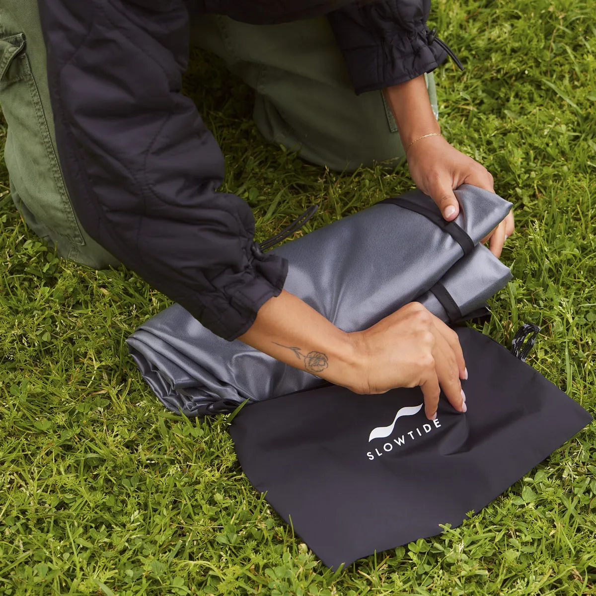 Triumph Quick-Dry Picnic Blanket | Wu-Tang Clan x Slowtide